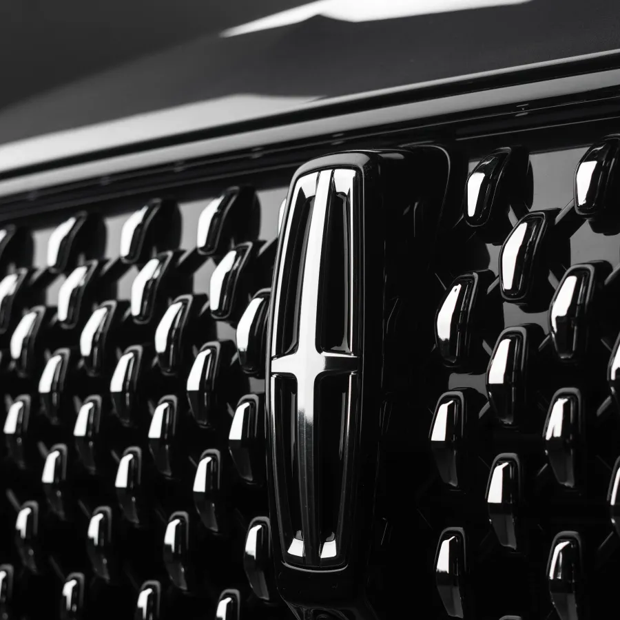 Lincoln Navigator American Luxury