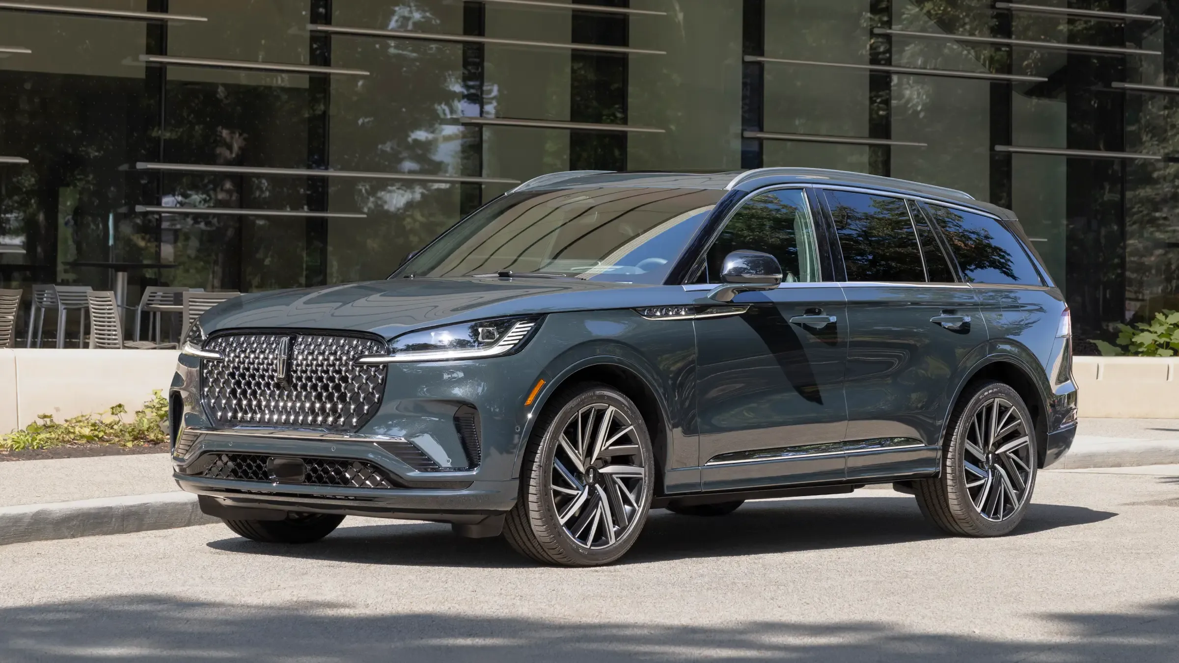 Lincoln Aviator Your Path Awaits
